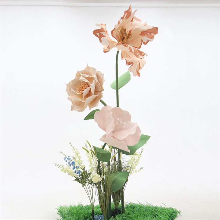 Kombinasi Bunga Kertas Busa Raksasa